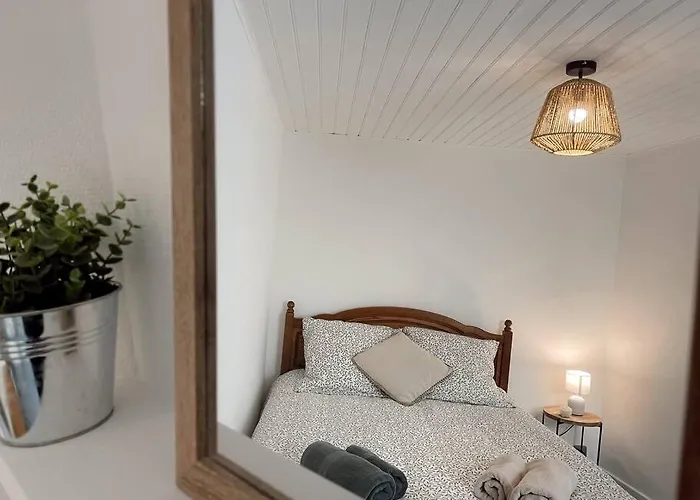 Maison Opaline