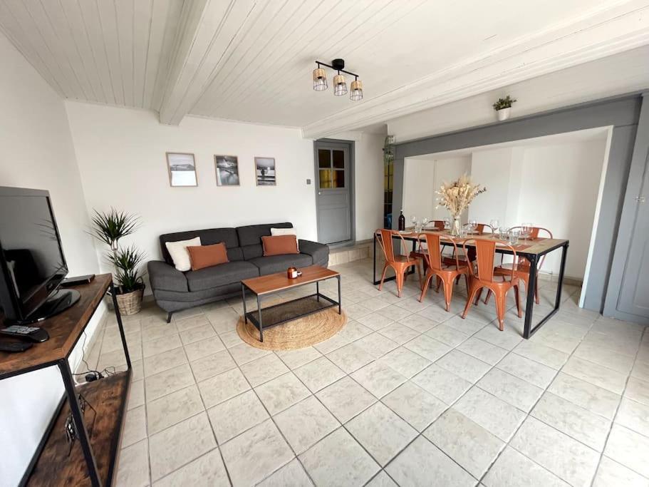Maison Opaline